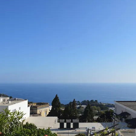 La Panoramica Sea View *