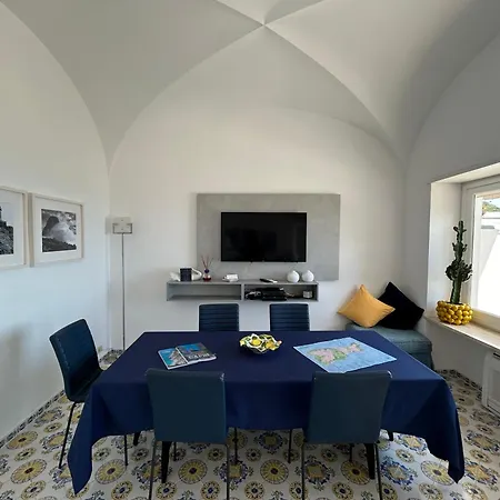 La Panoramica Sea View Nyaraló *