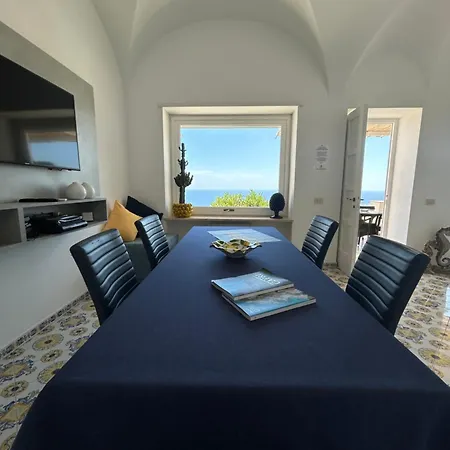 Dom wakacyjny La Panoramica Sea View Capri